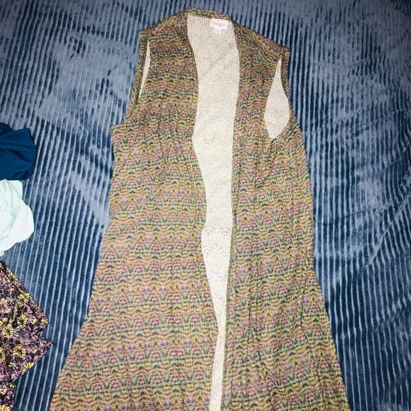 Large Irma and Large Joy - Picture 2 of 3